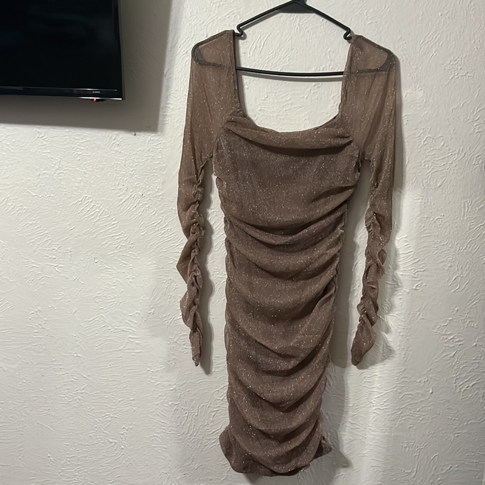 Dress - Picture 2 of 2